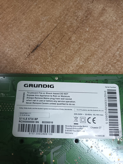 PIES DE TV GRUNDIG 32VLE6730BP, (ref. 37)