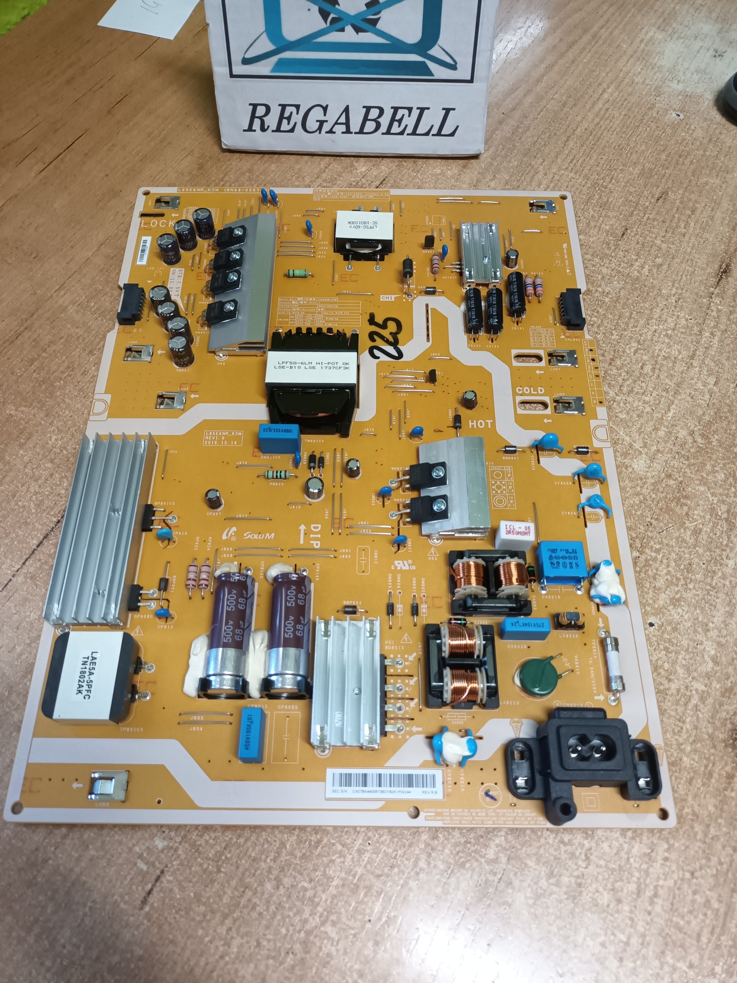 BN44-00645A, de TV SAMSUNG UE65MU6445U