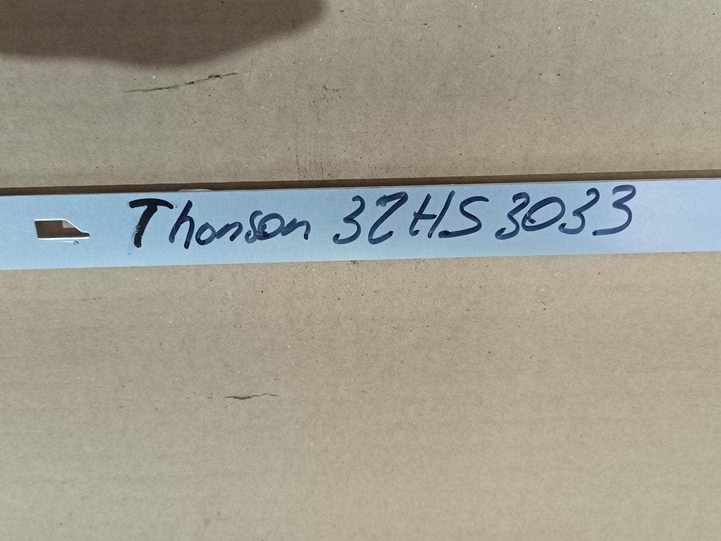 THOMSON 32HS3033, KIT TIRAS LED (ref,178)