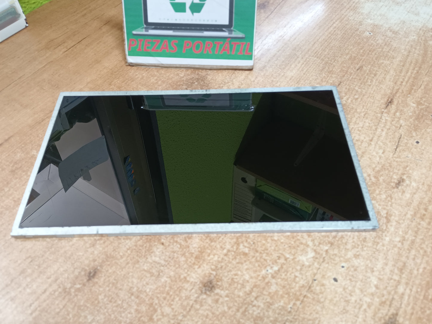 Pantalla B133XW02 V.0,