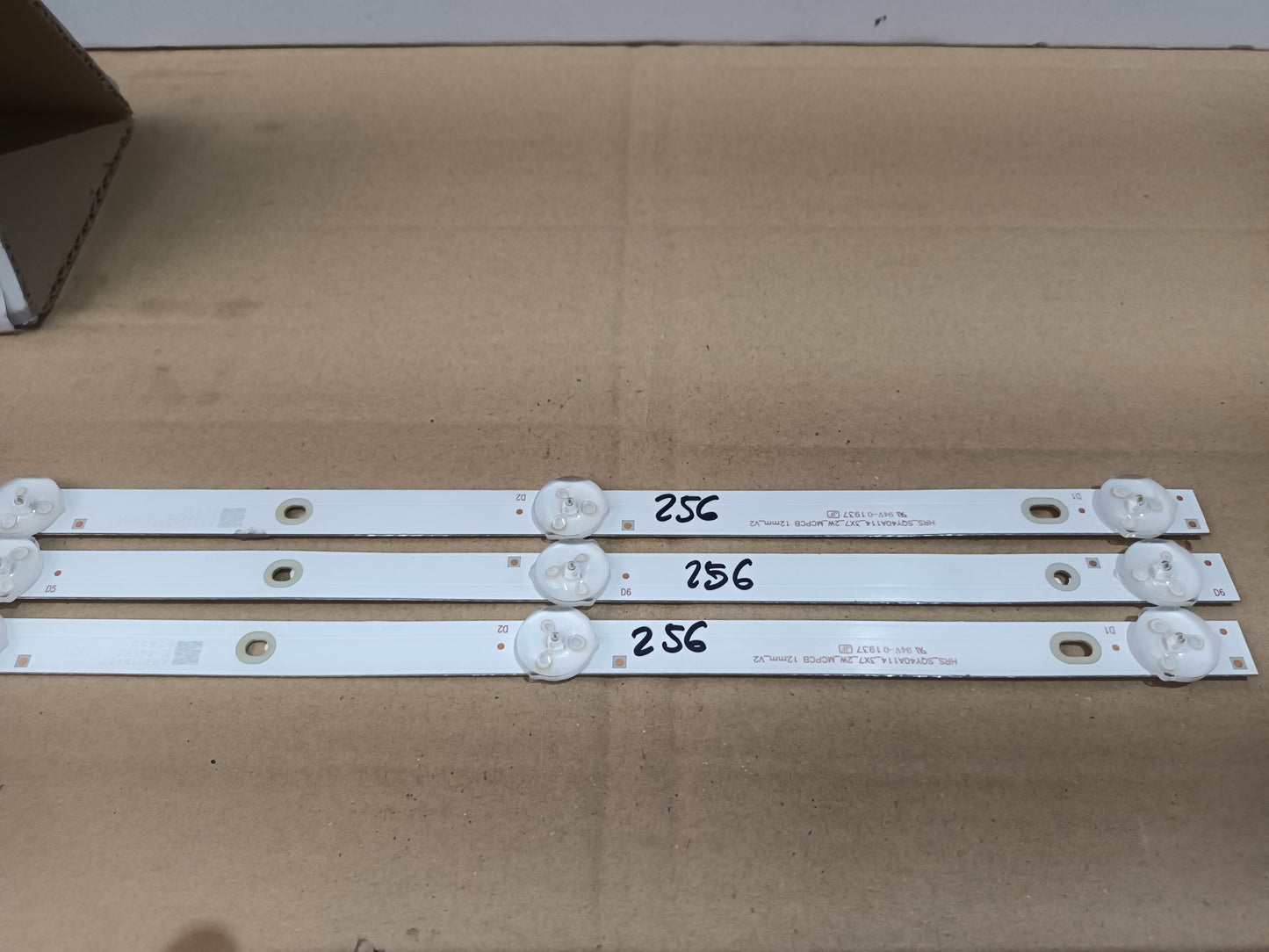 TV MANTA 40LFA19S,  KIT TIRAS LED (ref,256)