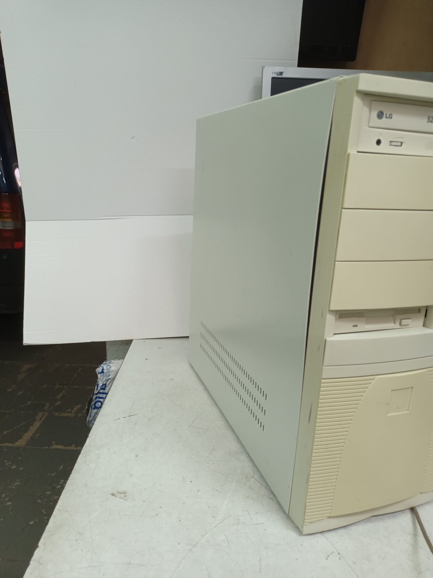 Pc retro, AMD DURON 800 mhz     (N-17)