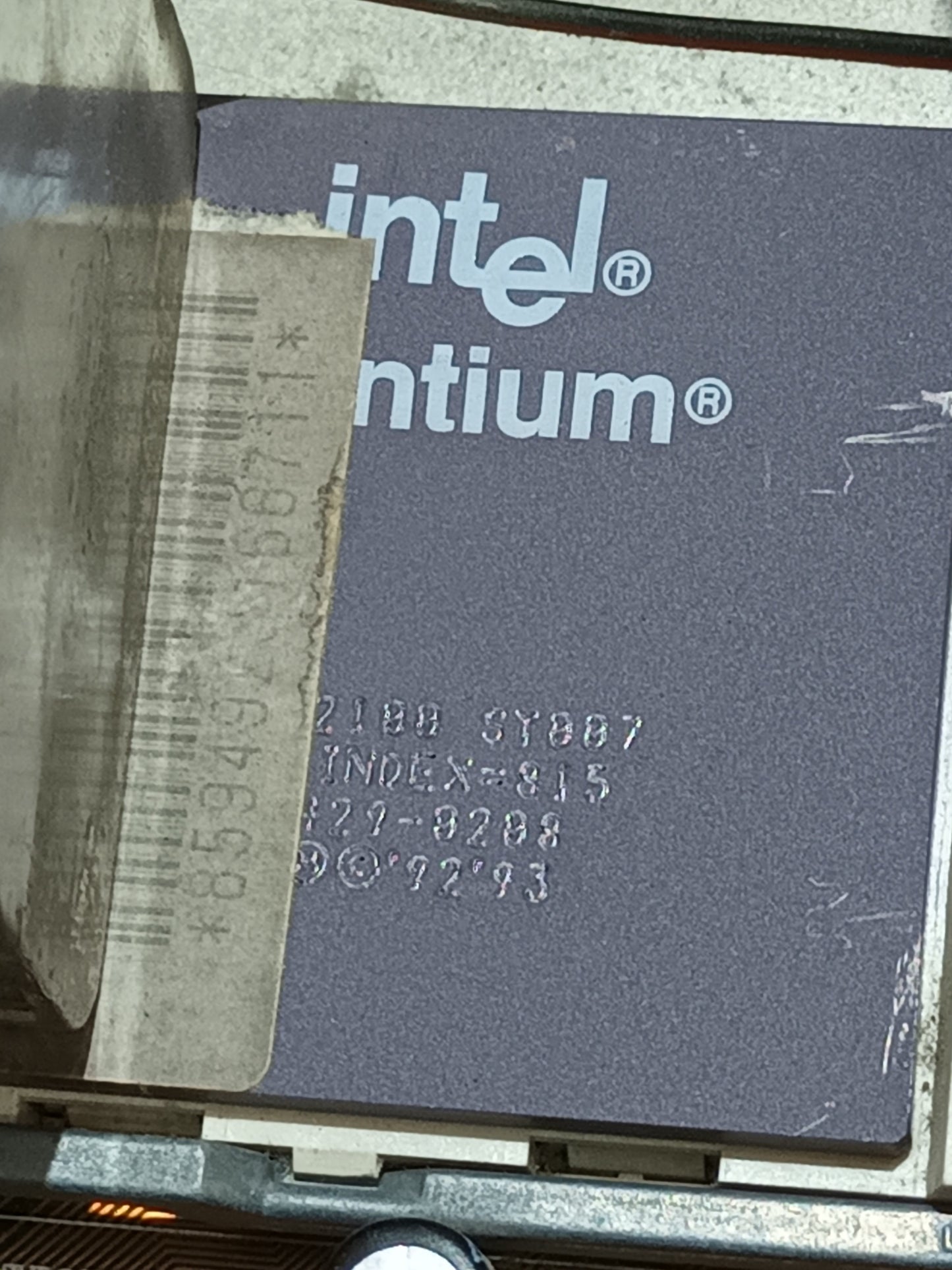 Pc retro, Pentium, caja at con display     (n-19)