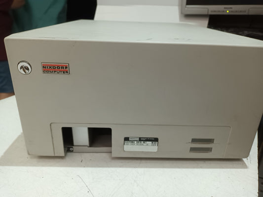 NIXDORF COMPUTER 8870-M7