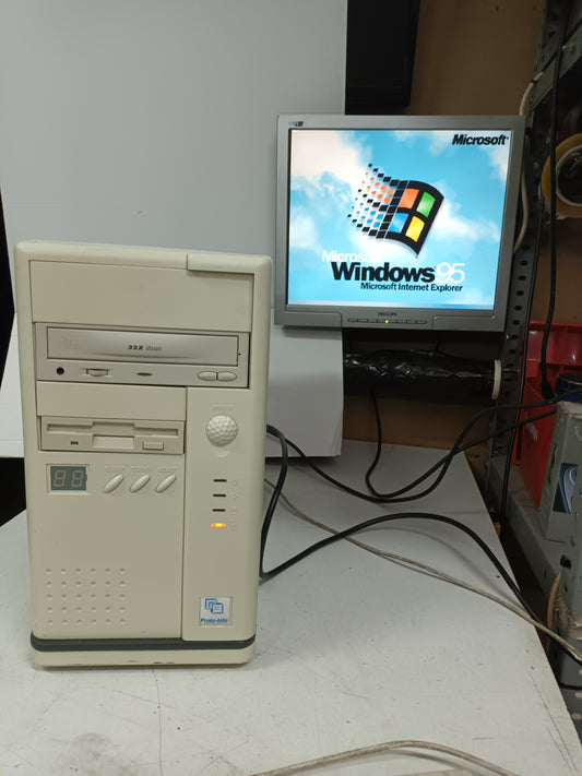 Pc retro, PENTIUM  MMX, 100mHZ          (N-36)