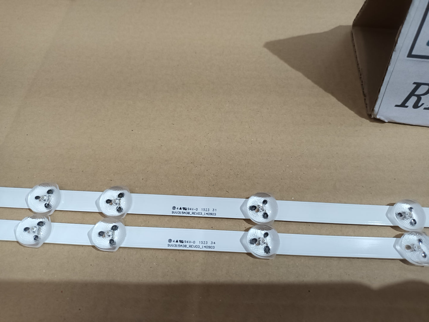 SVV15A38-REV3, KIT TIRAS LED (ref,303)