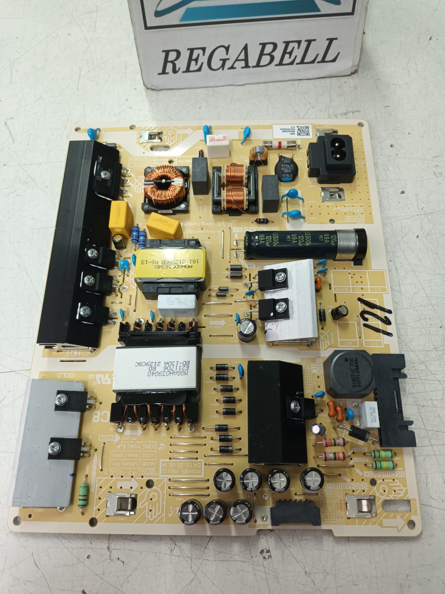 BN44-01055, NUEVA SIN USAR, de tv Samsung UE65TU7095U,