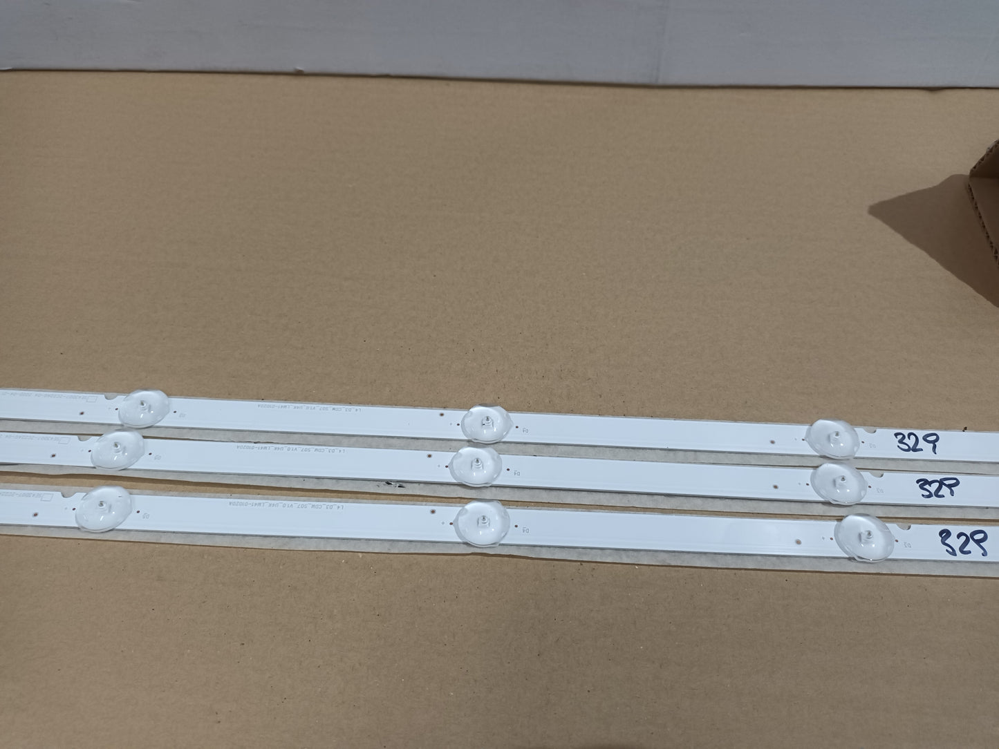 GRUNDIG 43GFU7800BE, KIT TIRA LED (ref,329)