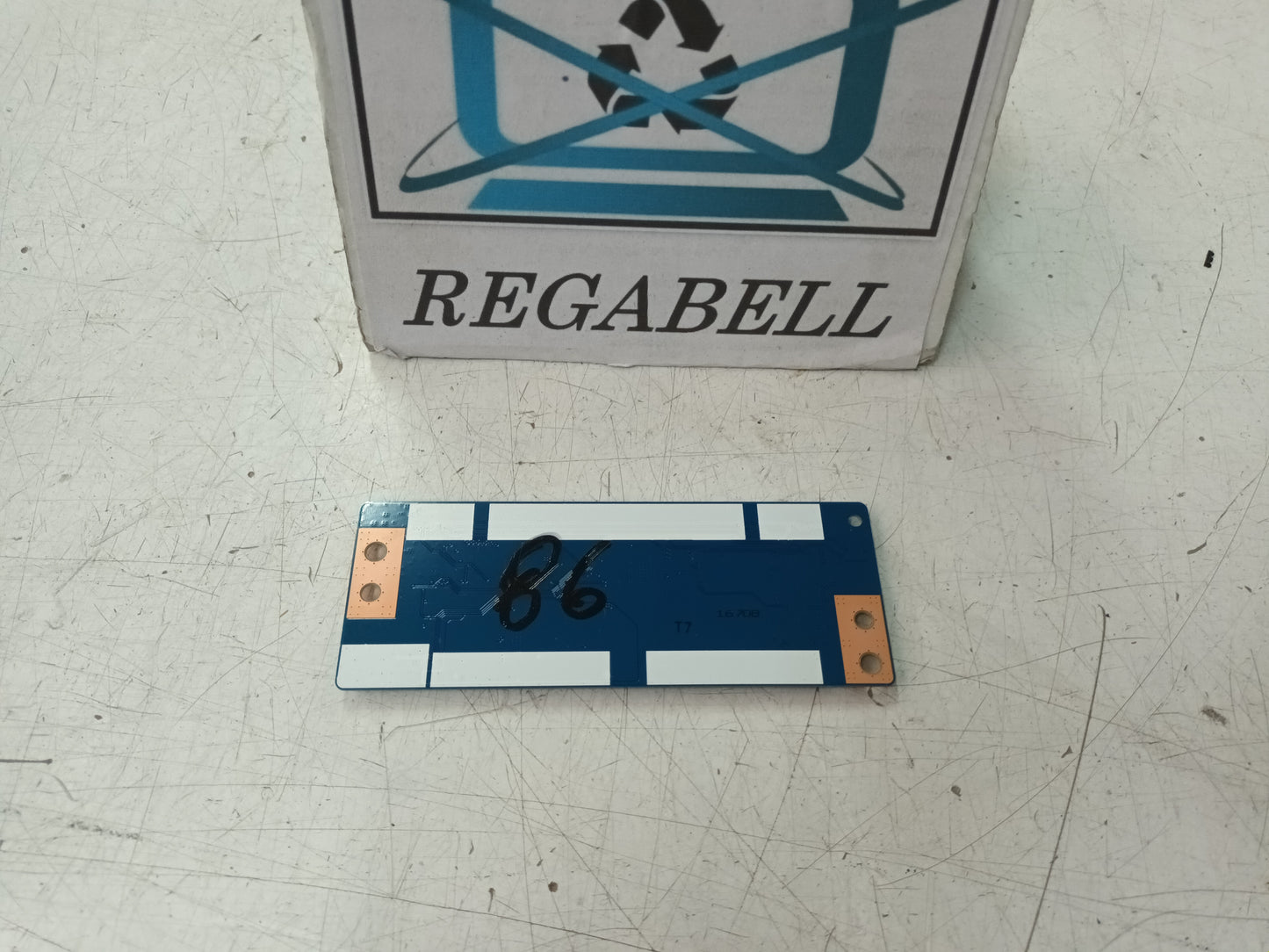 PLACA T-COM, T430HVN01.0, desmontada de TV LG43LH500T,