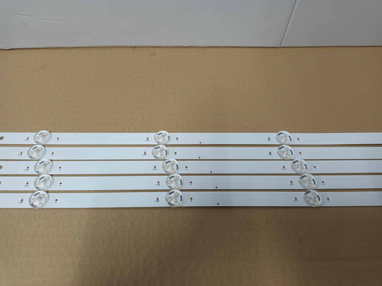 KIT 5 tiras de retroiluminación de CHIQ U58H7A