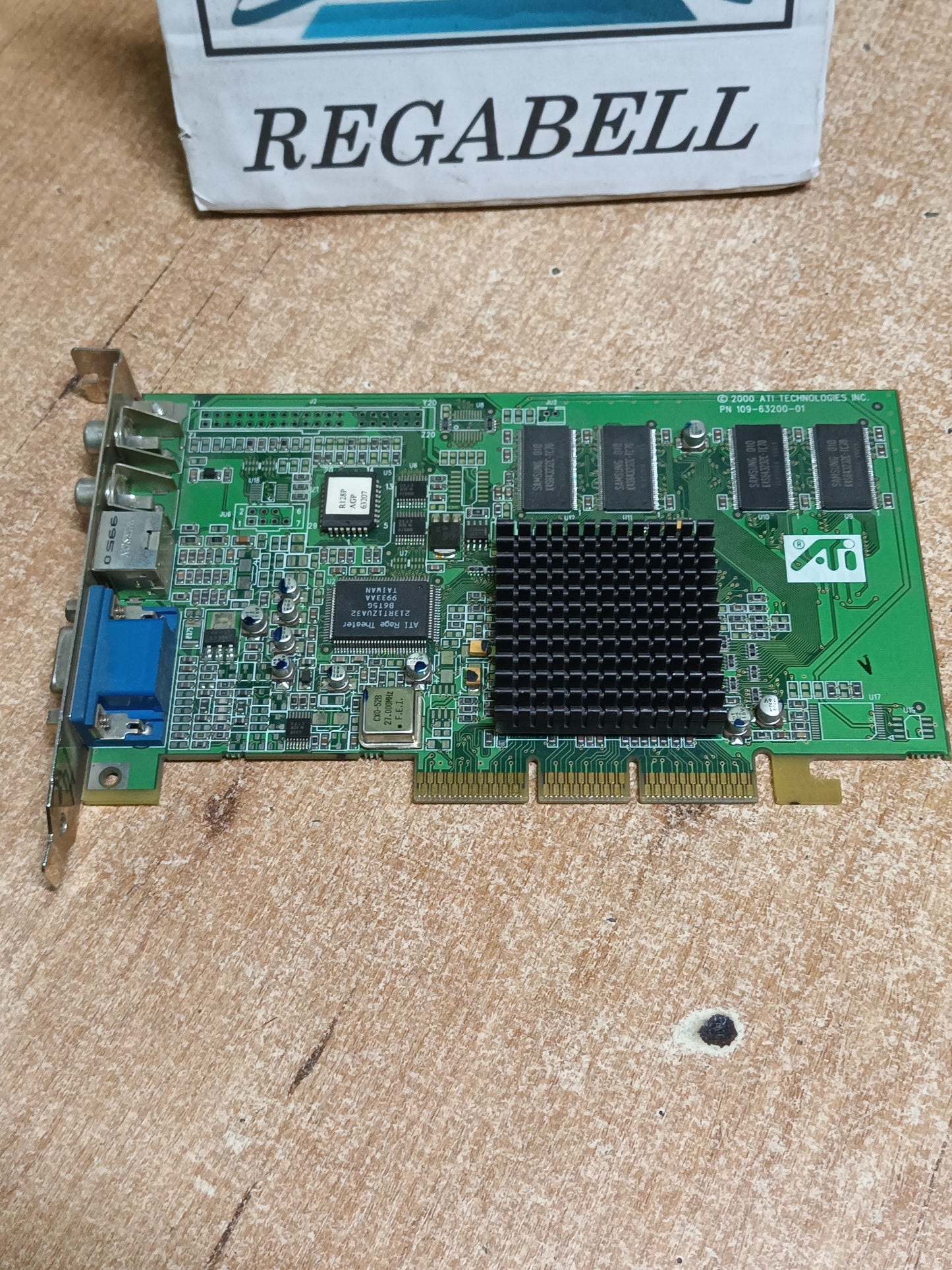 tarjeta grafica, ATI RAGE 128 PRO, AGP