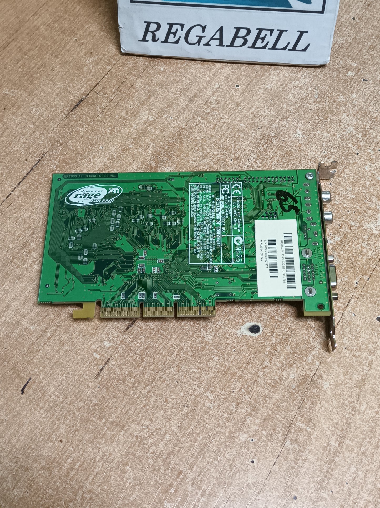 tarjeta grafica, ATI RAGE 128 PRO, AGP