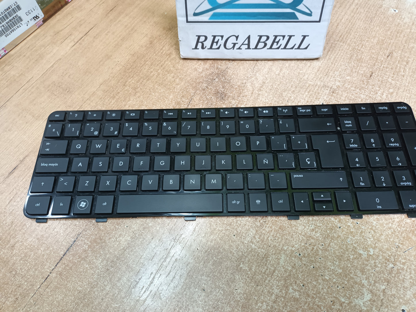TECLADO HP DV6-6B11es, REFERENCIA: nsk-hwauw