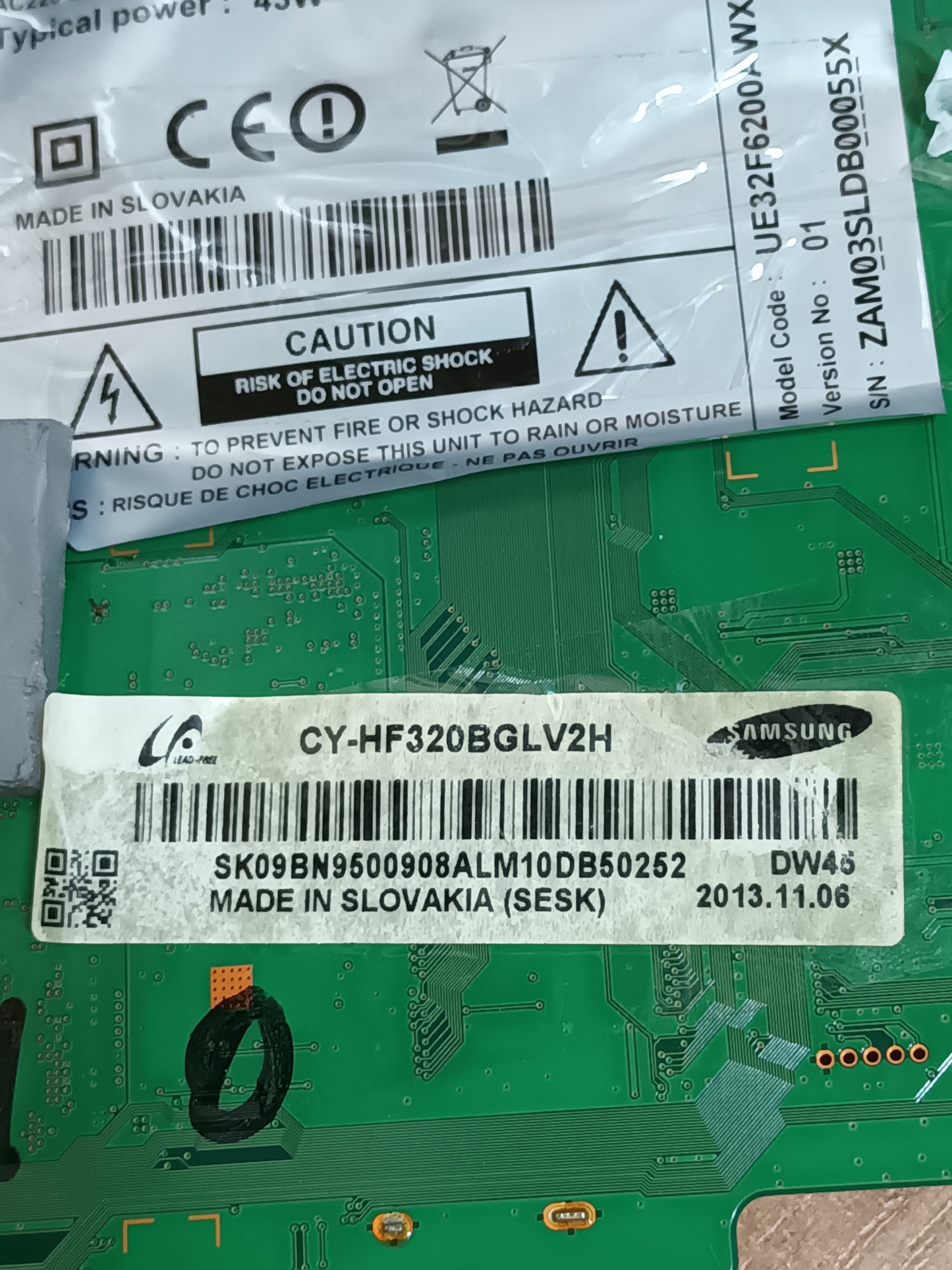BN41-01938B, desmontada de tv SAMSUNG UE32F6200AW,