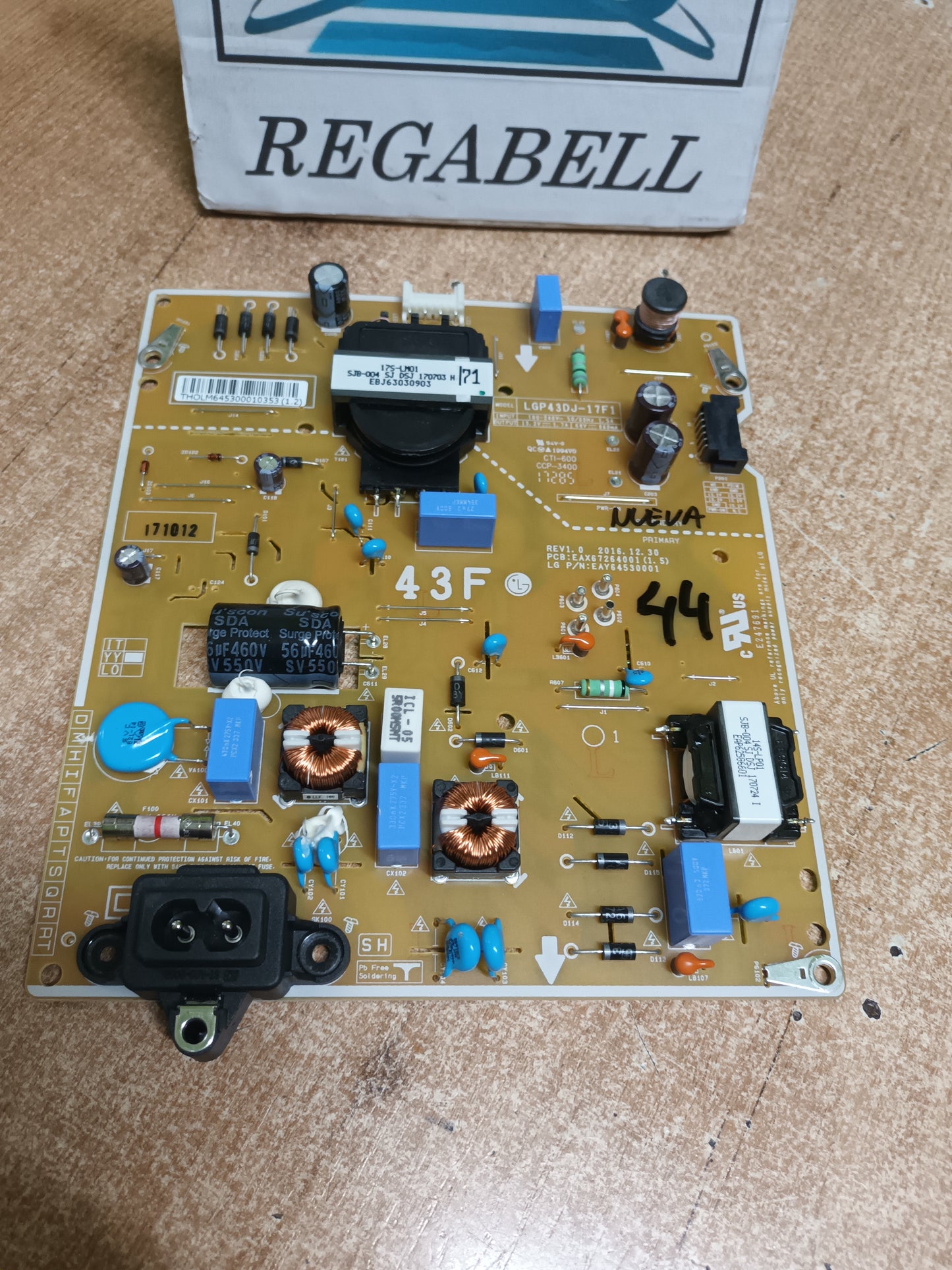 EAX67264001(1.5), NUEVA SIN USAR de tv LG43LJ594V,