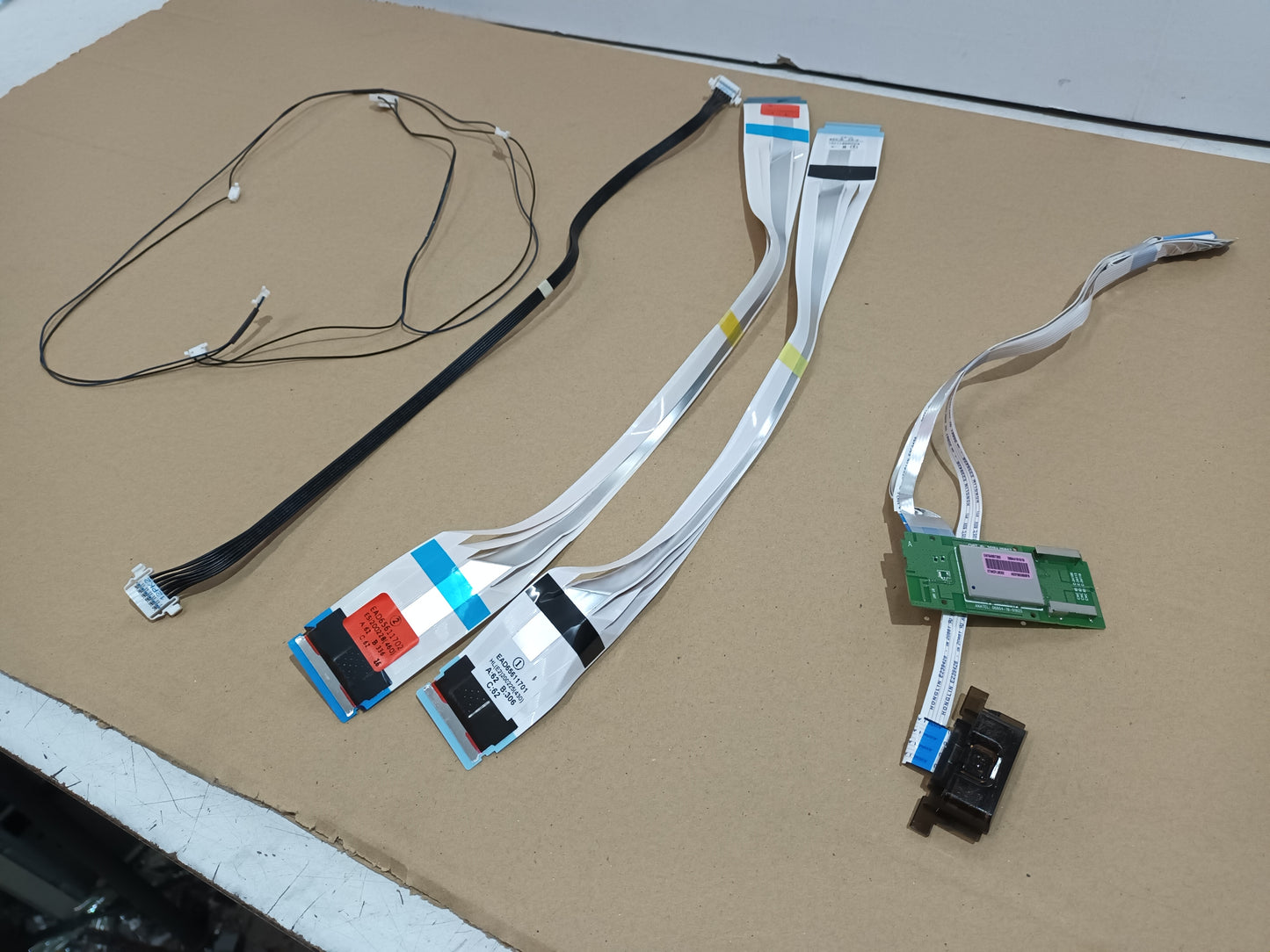 LG55UN81006LB, componentes NUEVOS, (ref-78)