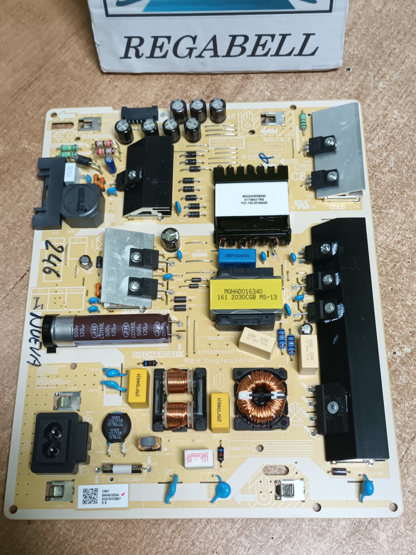 BN44-01055A, NUEVA SIN USAR, de TV UE65TU7150K,