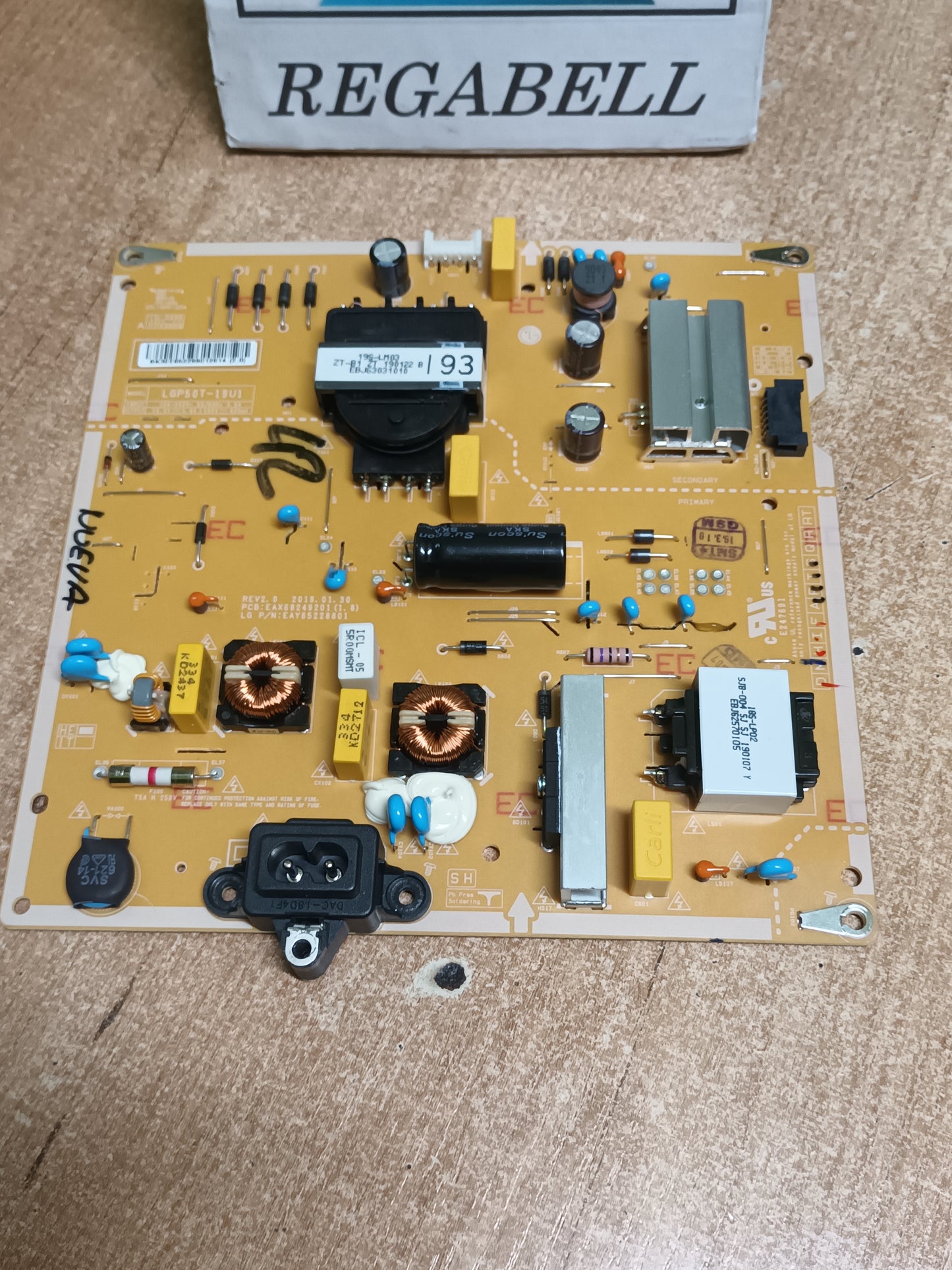 EAX68249201(1.8), NUEVA SIN USAR, de TV LG50UM751C0ZA,