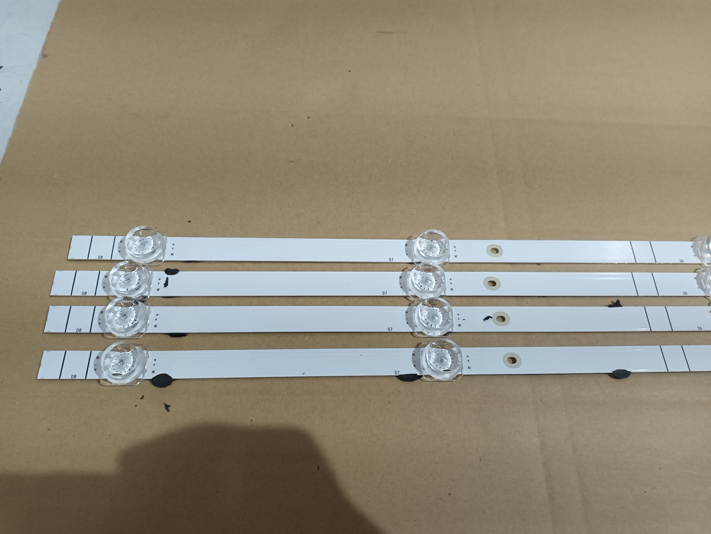 HISENSE 50A6BG, KIT 4 TIRAS LED (ref.218)