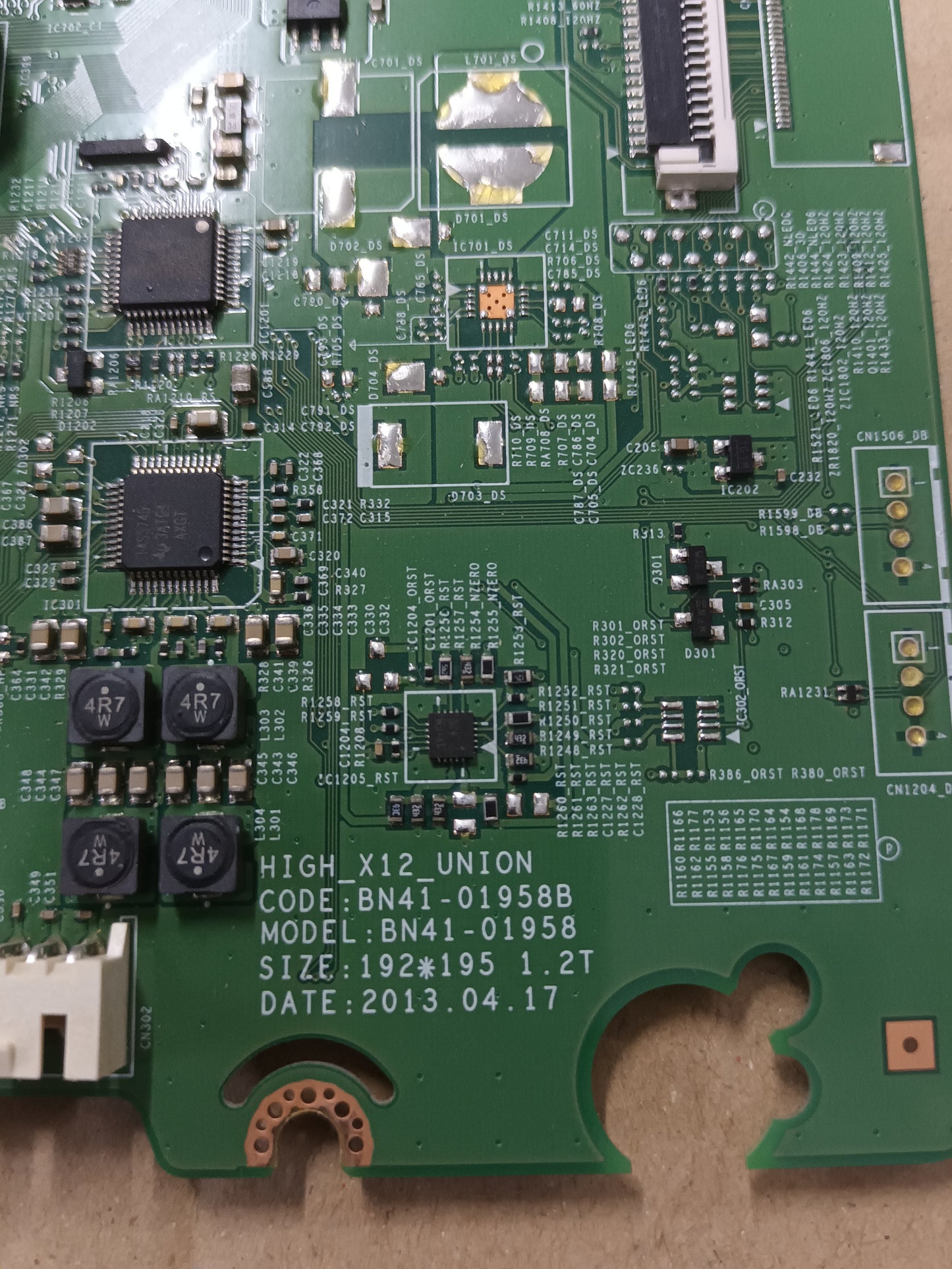 PLACA MAIN, BN94-06776S, de tv Samsung UE32F4500AW