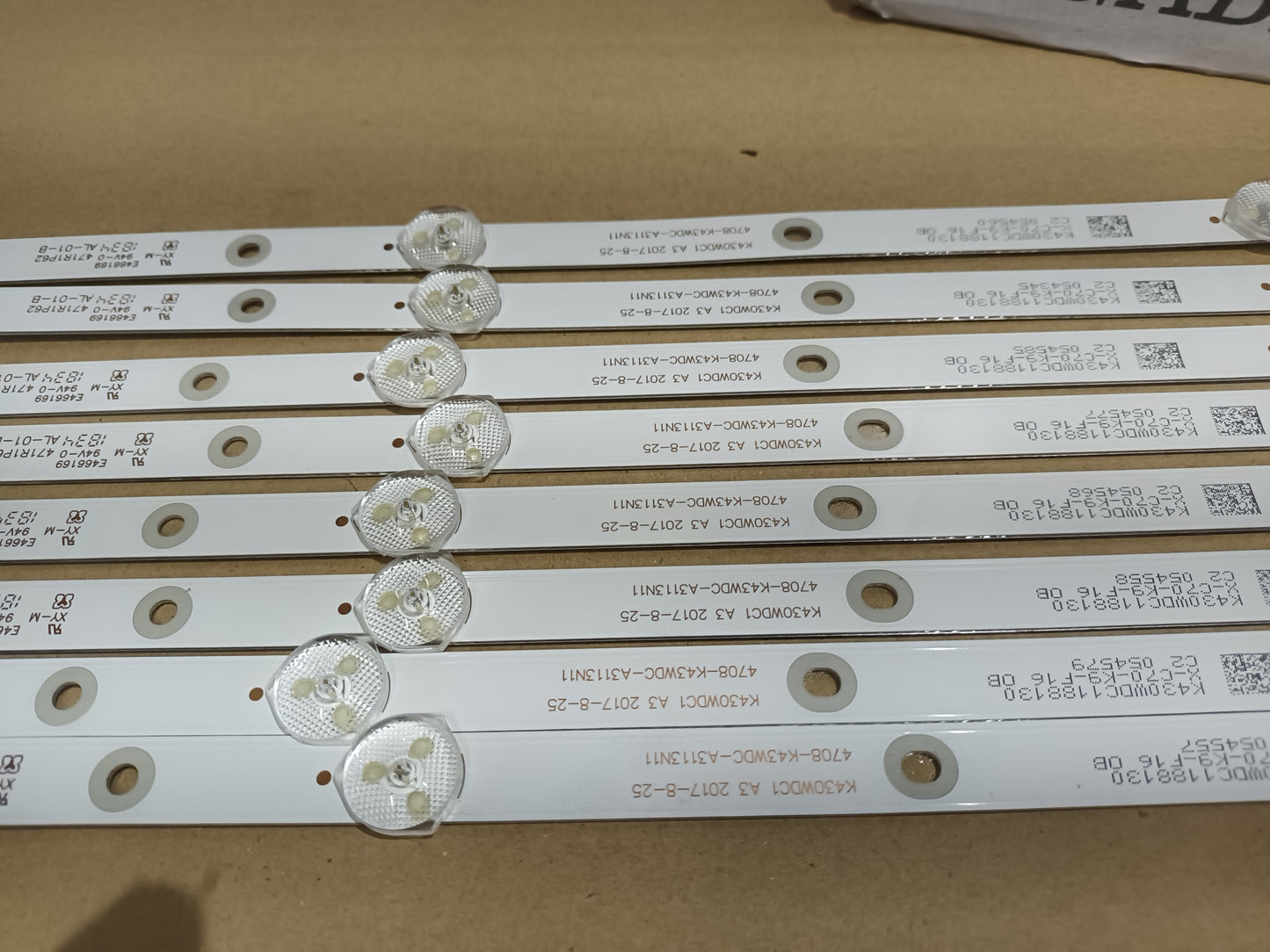 STREAM SYSTEM BM43C1, KIT 8 TIRAS LED (ref.73)