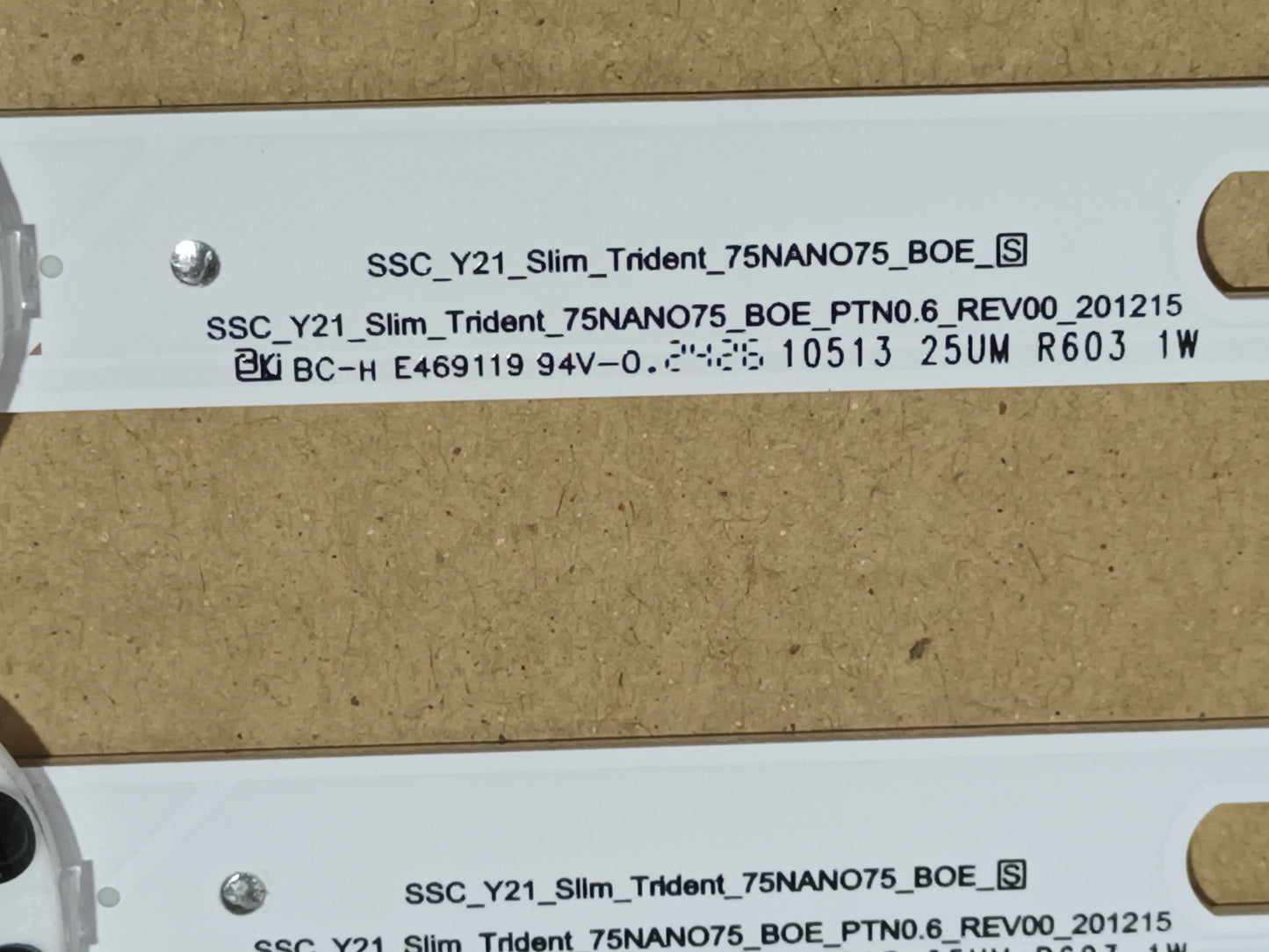 LG75NANO82T6B, KIT TIRAS LED nuevas, (ref,106)