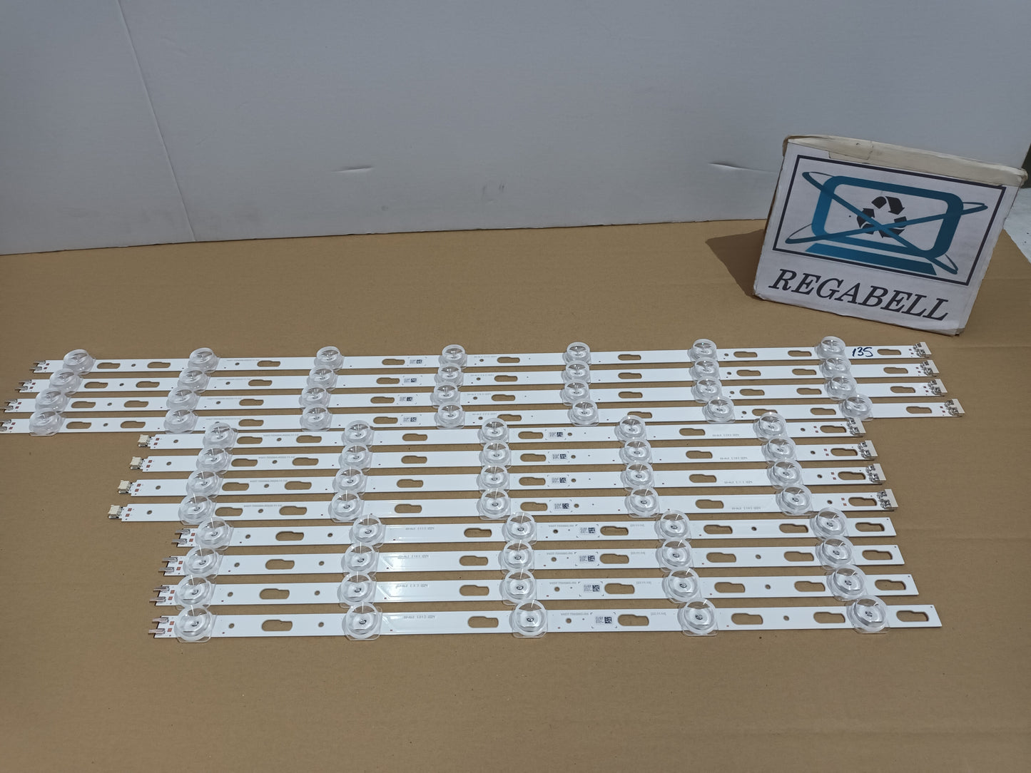 SAMSUNG TU75DU7175U, KIT 12 TIRAS LED nuevas.