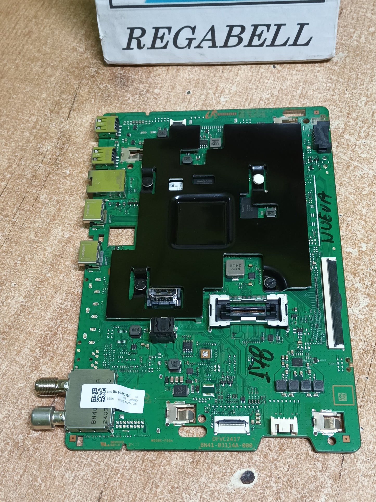 BN94-18399B, de SAMSUNG TU98DU9005K, NUEVA