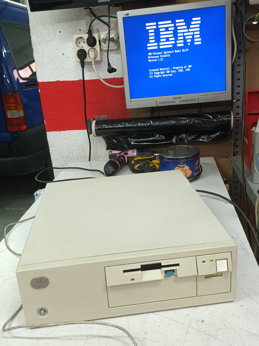 IBM 8556-045,  PC RETRO     (Nº29)