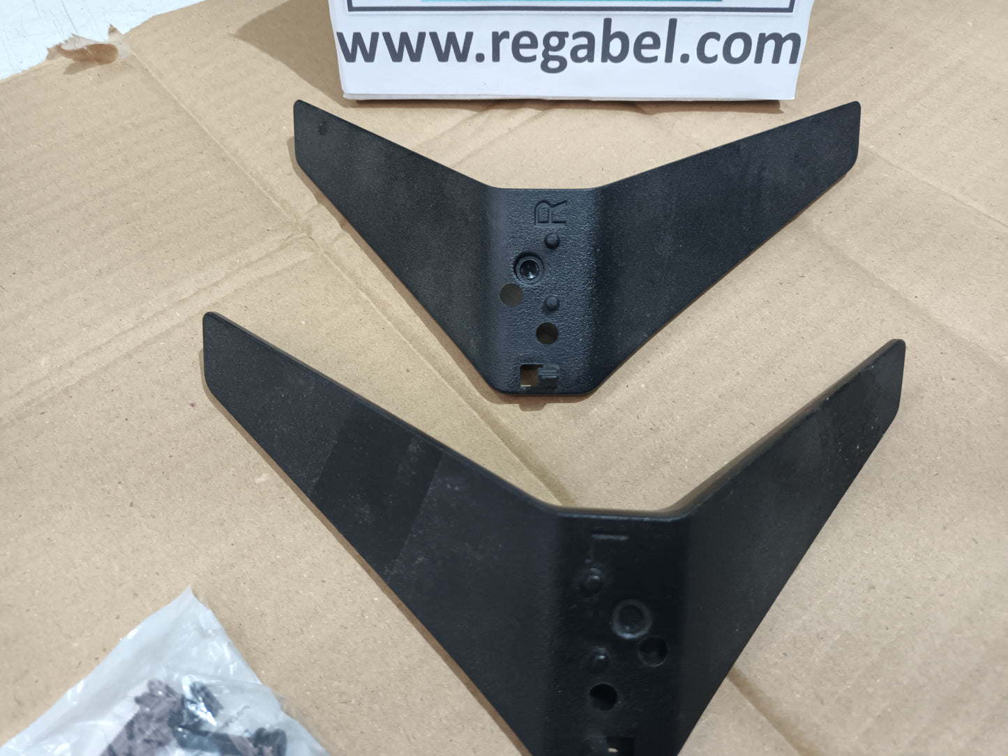 soporte, pies de  LG32LH500D, (ref. 68)