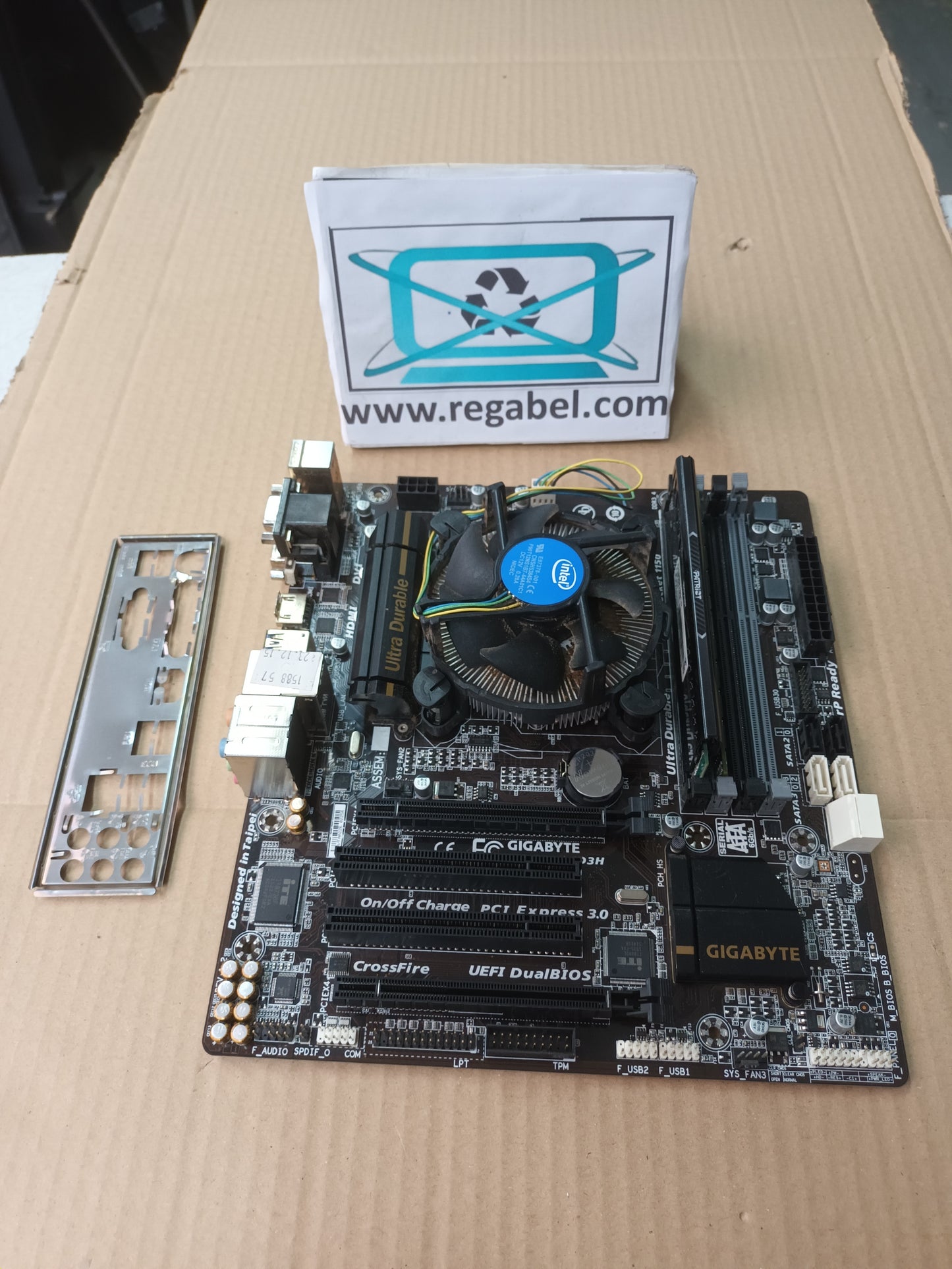 Placa base Gigabyte GA-B85M-D3H, (ref-8)