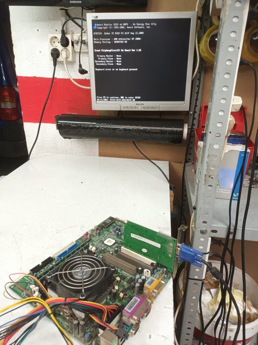 PLACA BASE QDI PROCESADOR AMD ATHLON 2000, (PL-19)