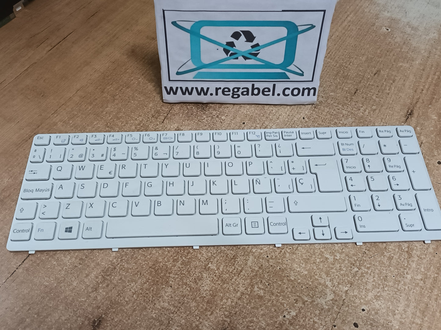 Teclado Sony AEHK5P021303A (T-8)