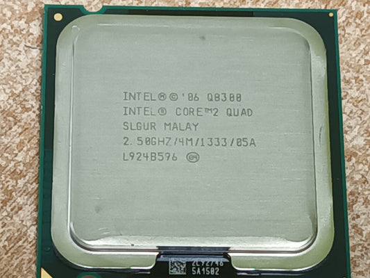 Procesador Intel® CoreTM2 Quad Q8300.