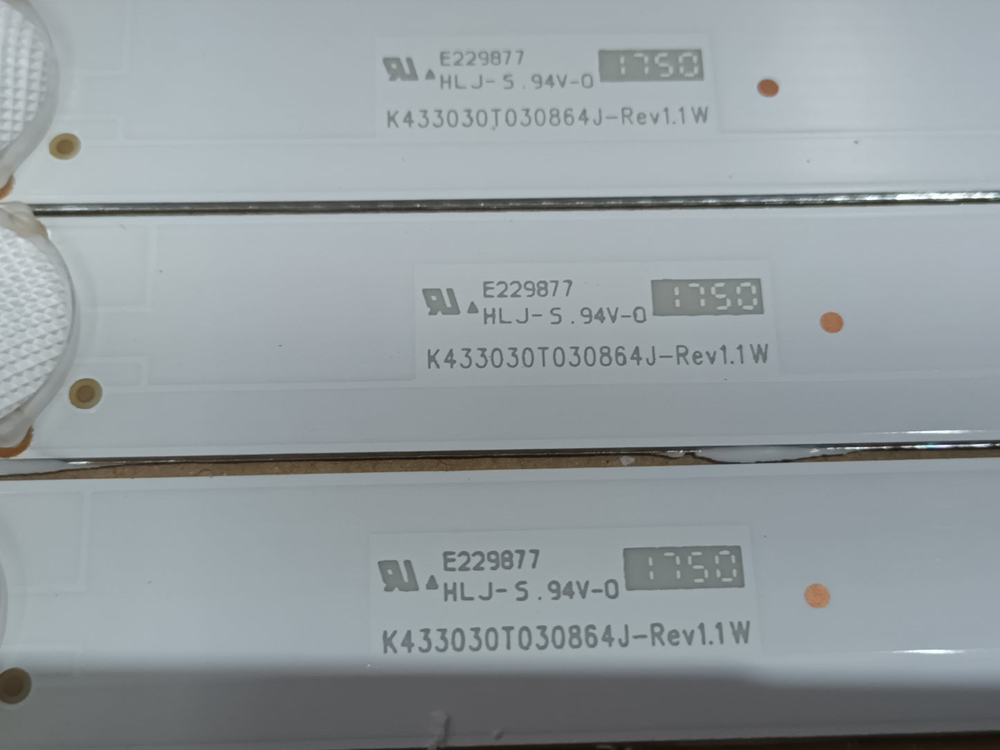 KIT 3 tiras de retroiluminación de NEVIR NVR-7421-43HD-N