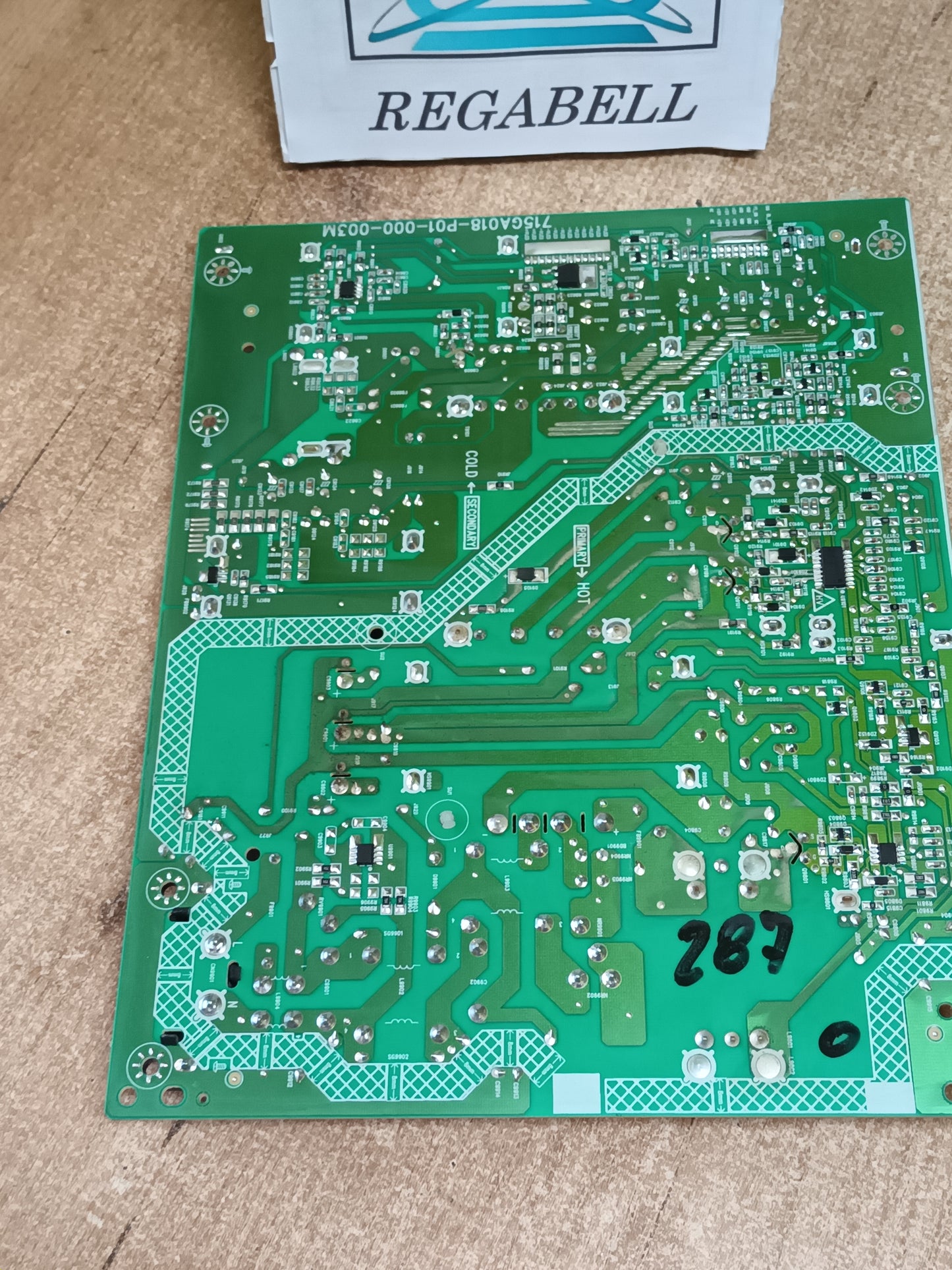 715GA018-P01-000-003M, DE TV PHILIPS 50PUS6704/12