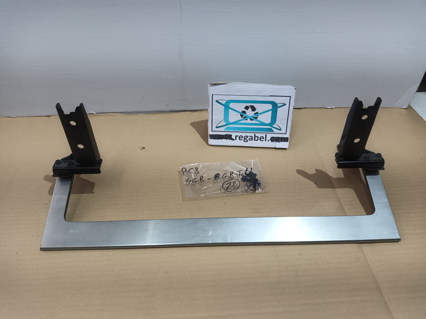 soporte, peana de SONY KD-49XD807