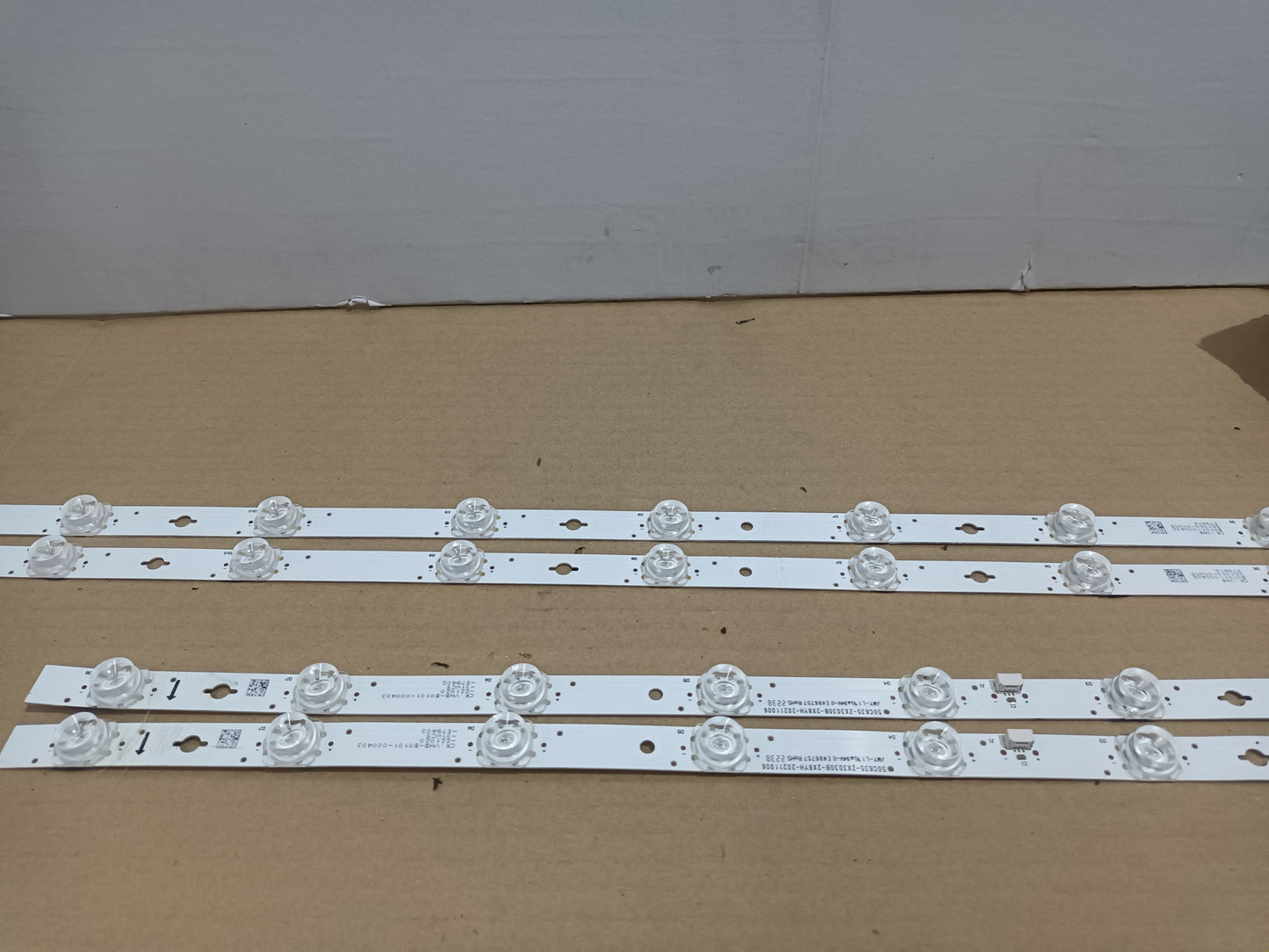 Kit 4 tiras LED de tv  TCL 50C635