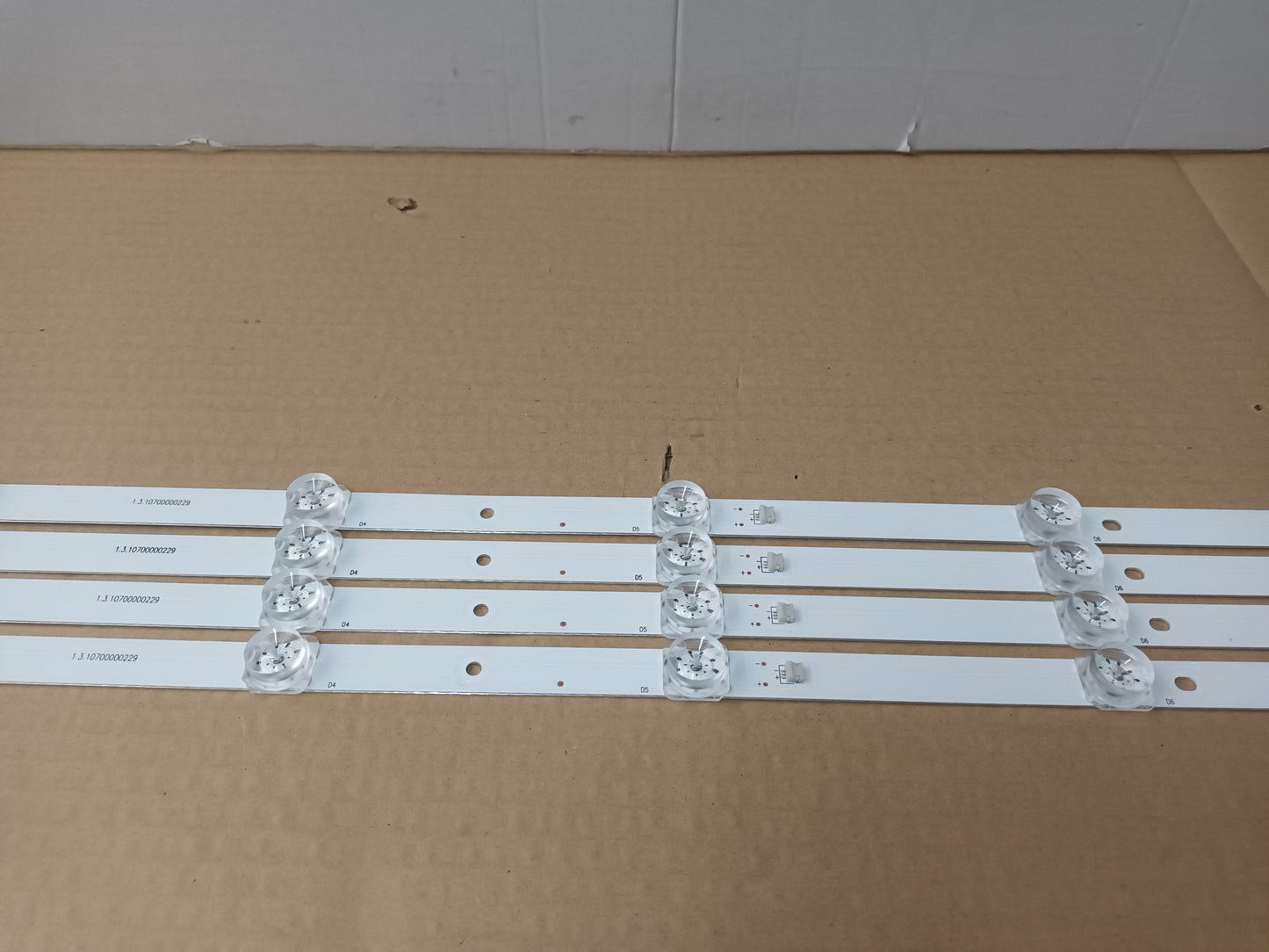 Kit 4 tiras LED DE TV TD SYSTEMS K50DLG12US