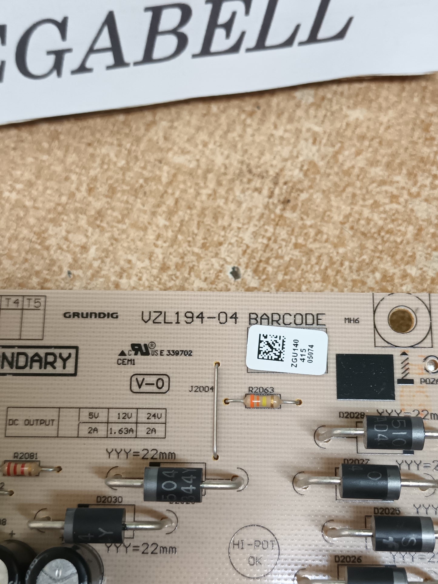 VZL194-04, DE TV GRUNDIG 32VLE4304BF, (REF-84)
