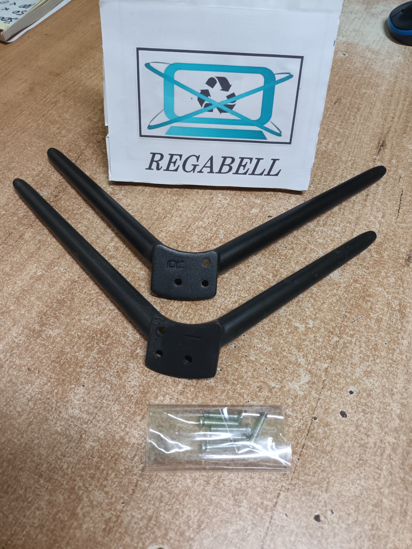 pies de tv TD SYSTEMS K58DLX9US, (ref-41)