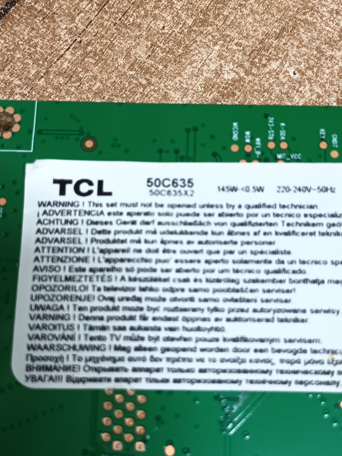 soporte de TCL 50C635