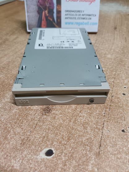 UNIDAD ZIP IOMEGA: Z100 ATAPI ZIP