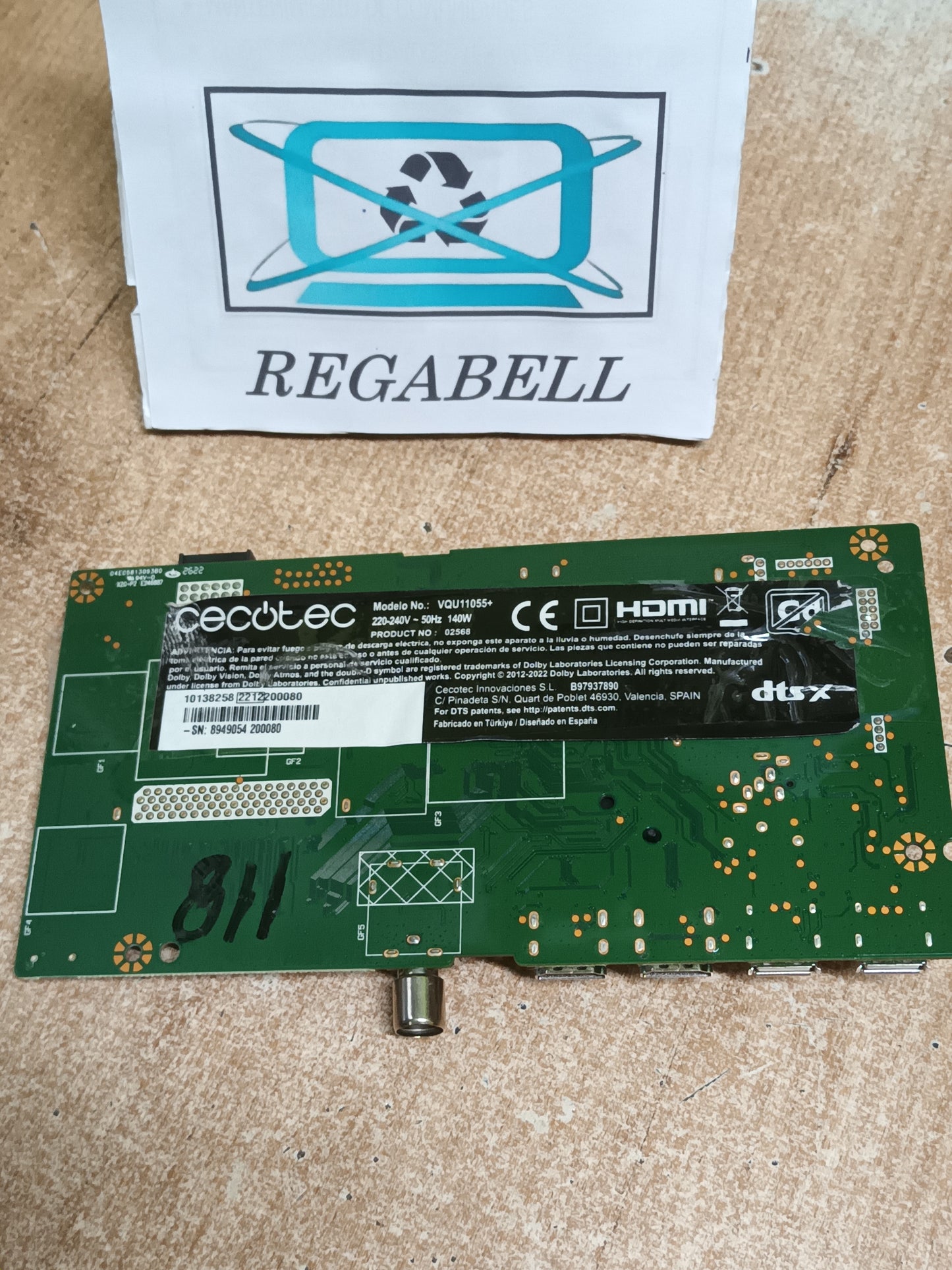 PLACA MAIN, 17MB185, 180721R2A, desmontada de TV CECOTEC VQU11055+