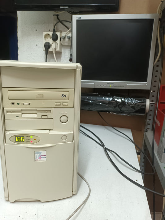 n-8, pc retro PENTIUM MMX, 166MHZ