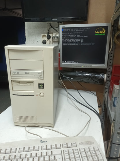 n-10, pc retro AMD K6-2/400,