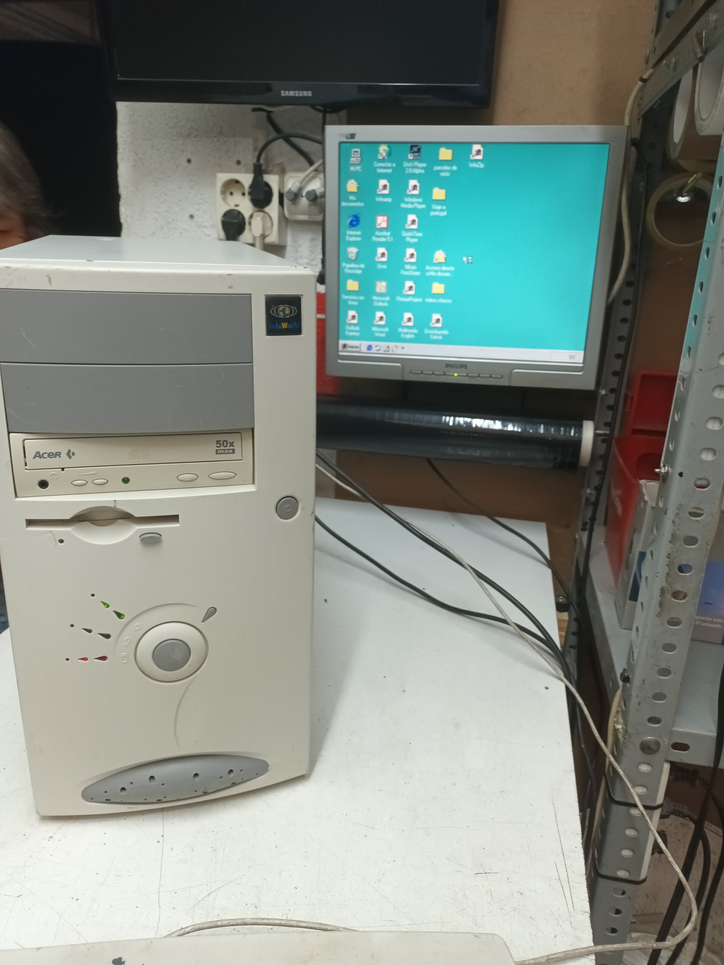 n-20, PENTIUM III, 800MHZ, y WINDOWS 98