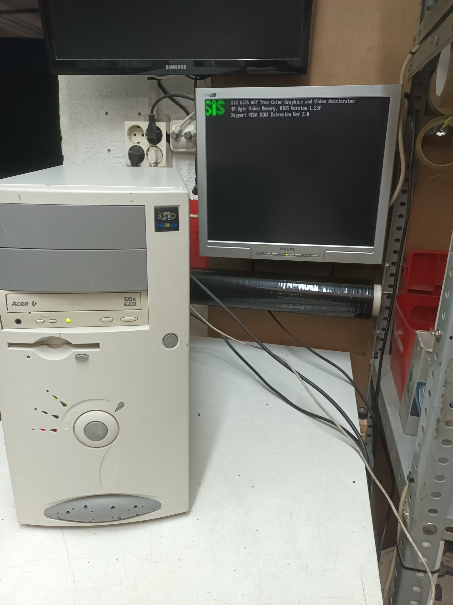 n-20, PENTIUM III, 800MHZ, y WINDOWS 98