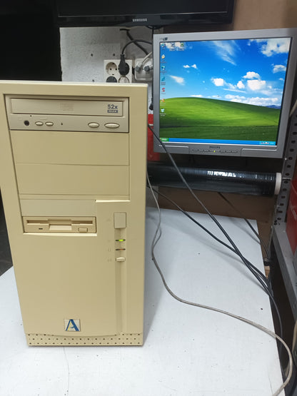 N-28, PC PENTIUM III 800eb MHZ