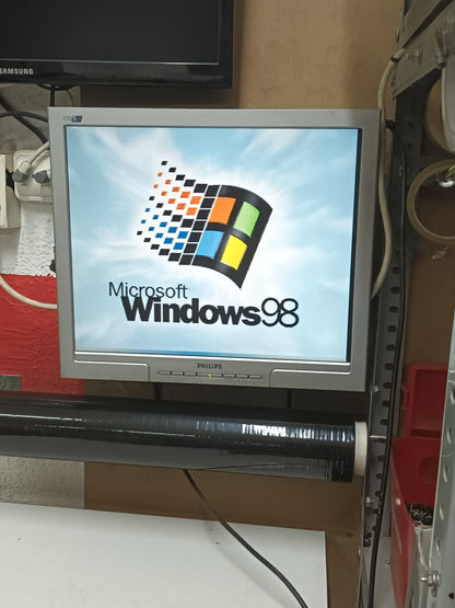n-35 PC Retro Compaq Deskpro Pentium III 866MHz